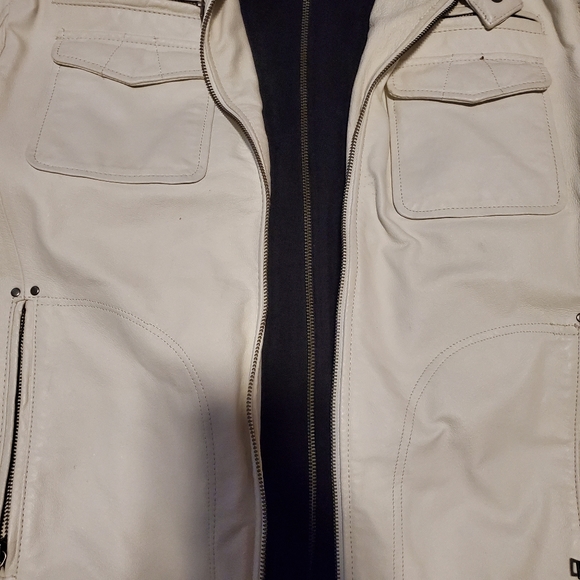 Leather jacket with hoddy inbeded - Picture 4 of 5